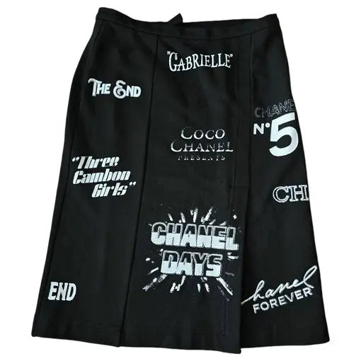 Chanel - Mid-length skirt