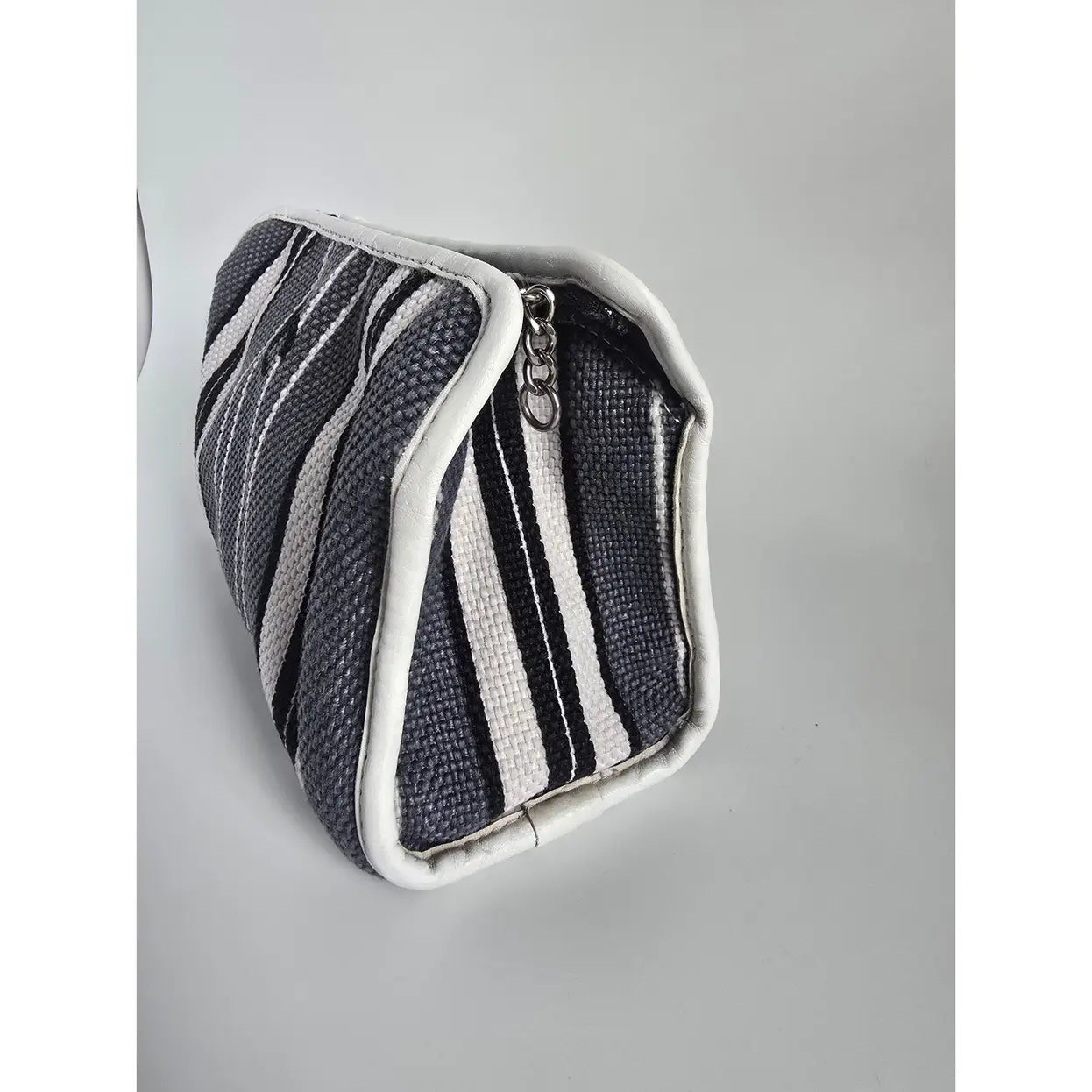 Chanel - Cloth handbag