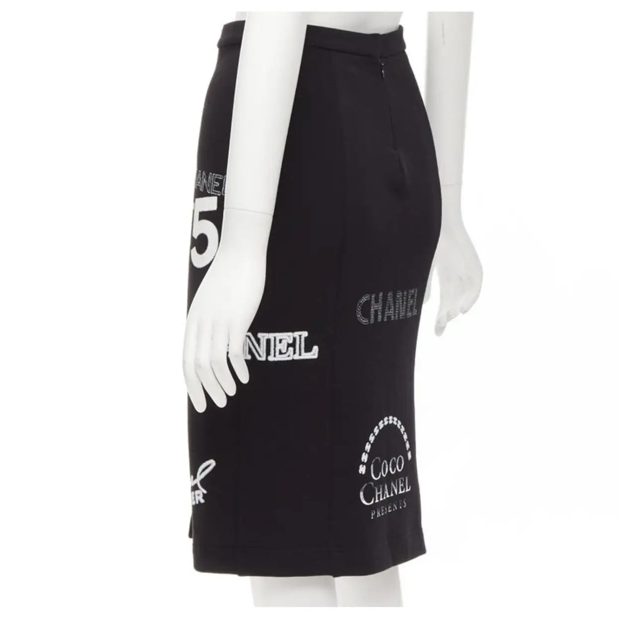 Chanel - Mid-length skirt